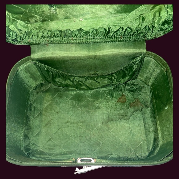 Vintage Trojan Brand Train\Make-up Travel Case - Picture 9 of 10